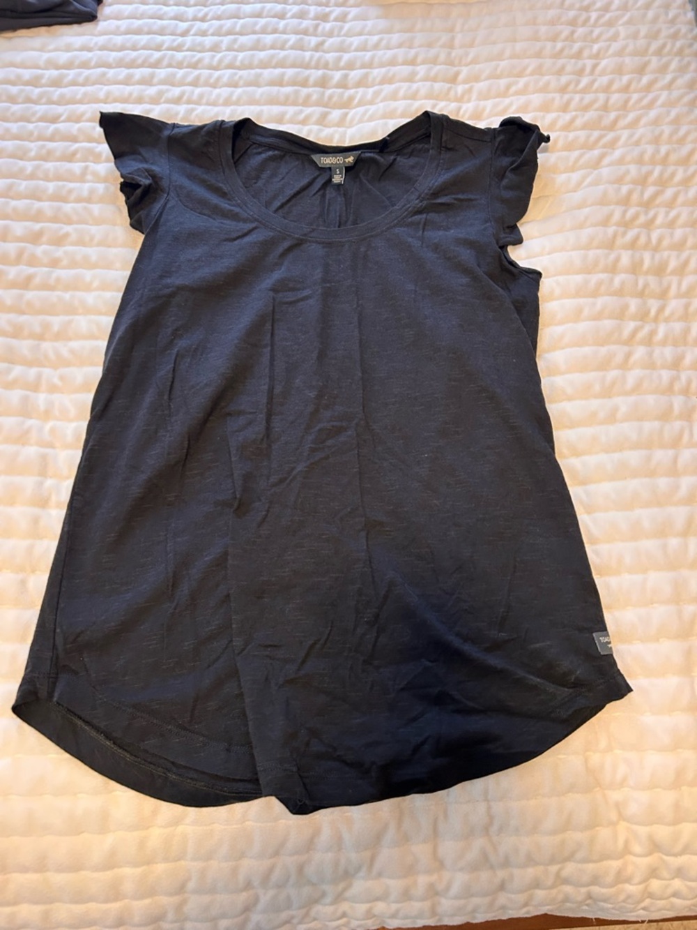 Toad & Co. Women's Black Ruffilita Tank